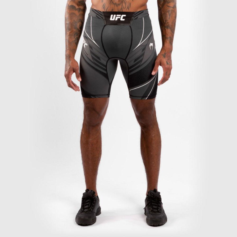 베넘 UFC 어쎈틱 파이트나이트 발리투도 숏 롱핏(008) 블랙(001)